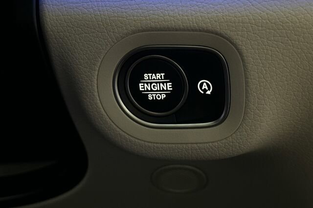 New 2026 Mercedes-Benz GLS 450 4MATIC image 24