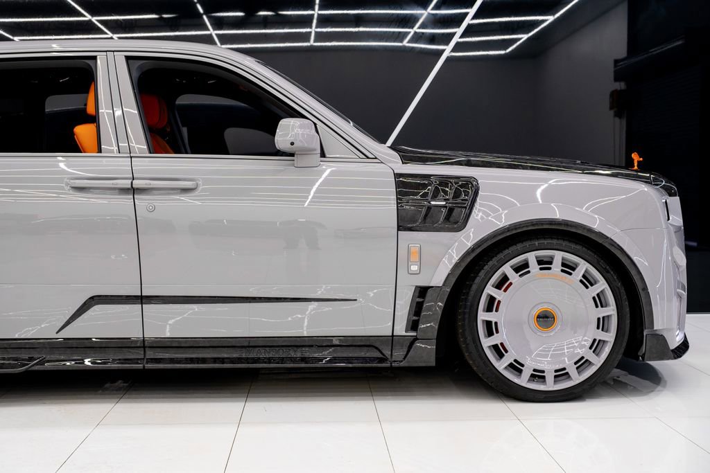 Used 2026 Rolls-Royce Cullinan image 22