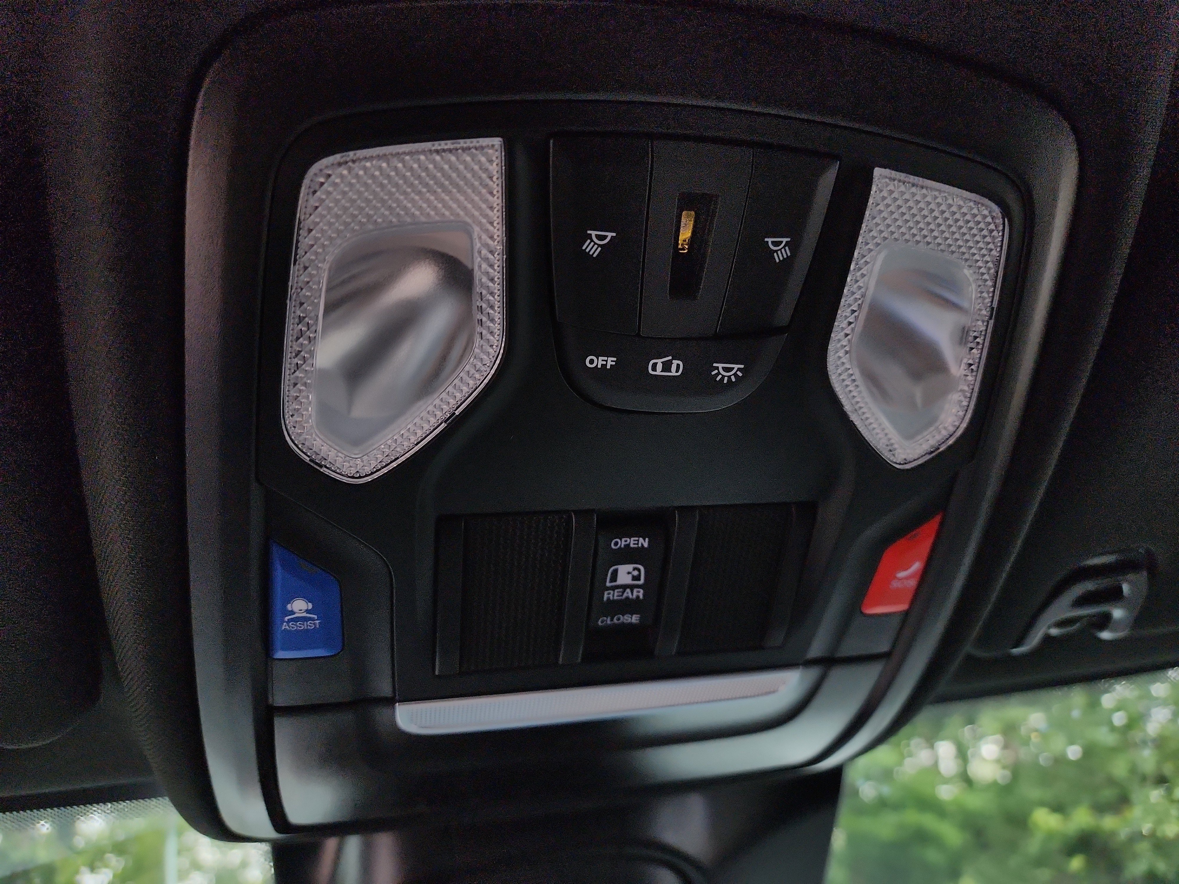 New 2026 RAM 5500 4x4 Crew Cab image 7