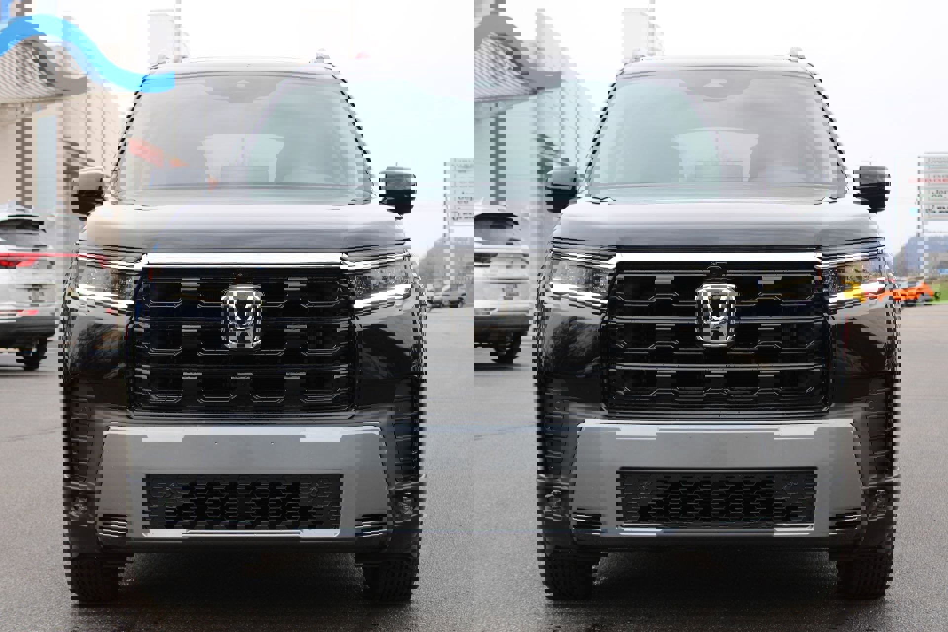 New 2026 Honda Pilot Touring image 3