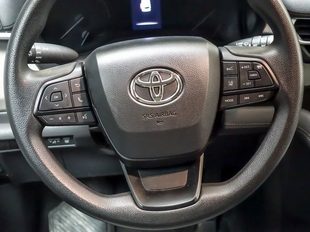 Certified 2024 Toyota Sienna LE image 15