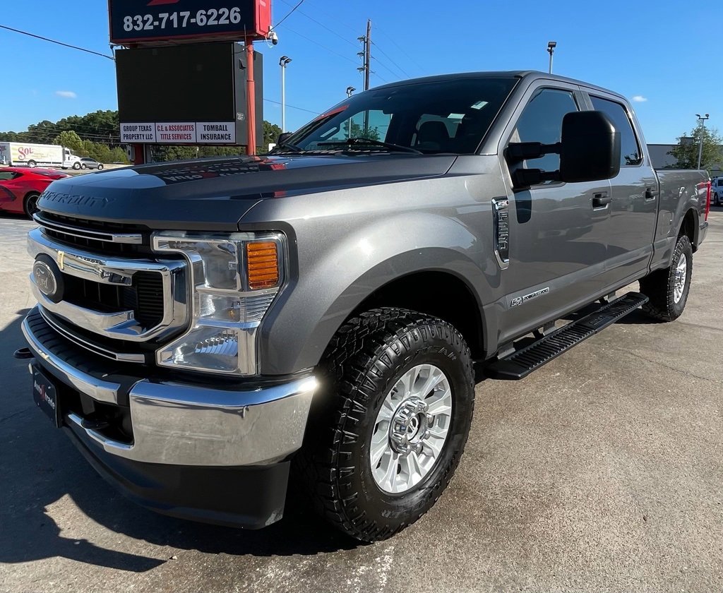 Used 2021 Ford F250 XL w/ STX Appearance Package image 4