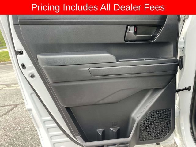 Used 2025 Toyota Tacoma SR AWD/4WD image 14