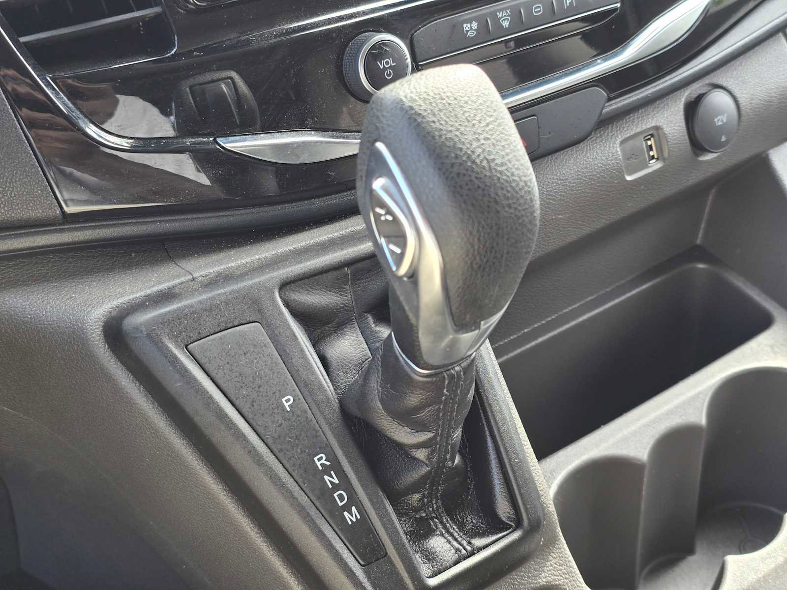 Used 2024 Ford Transit 350 XLT image 32