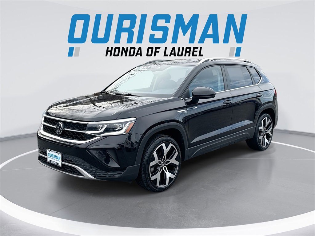 Used 2022 Volkswagen Taos SEL image 1