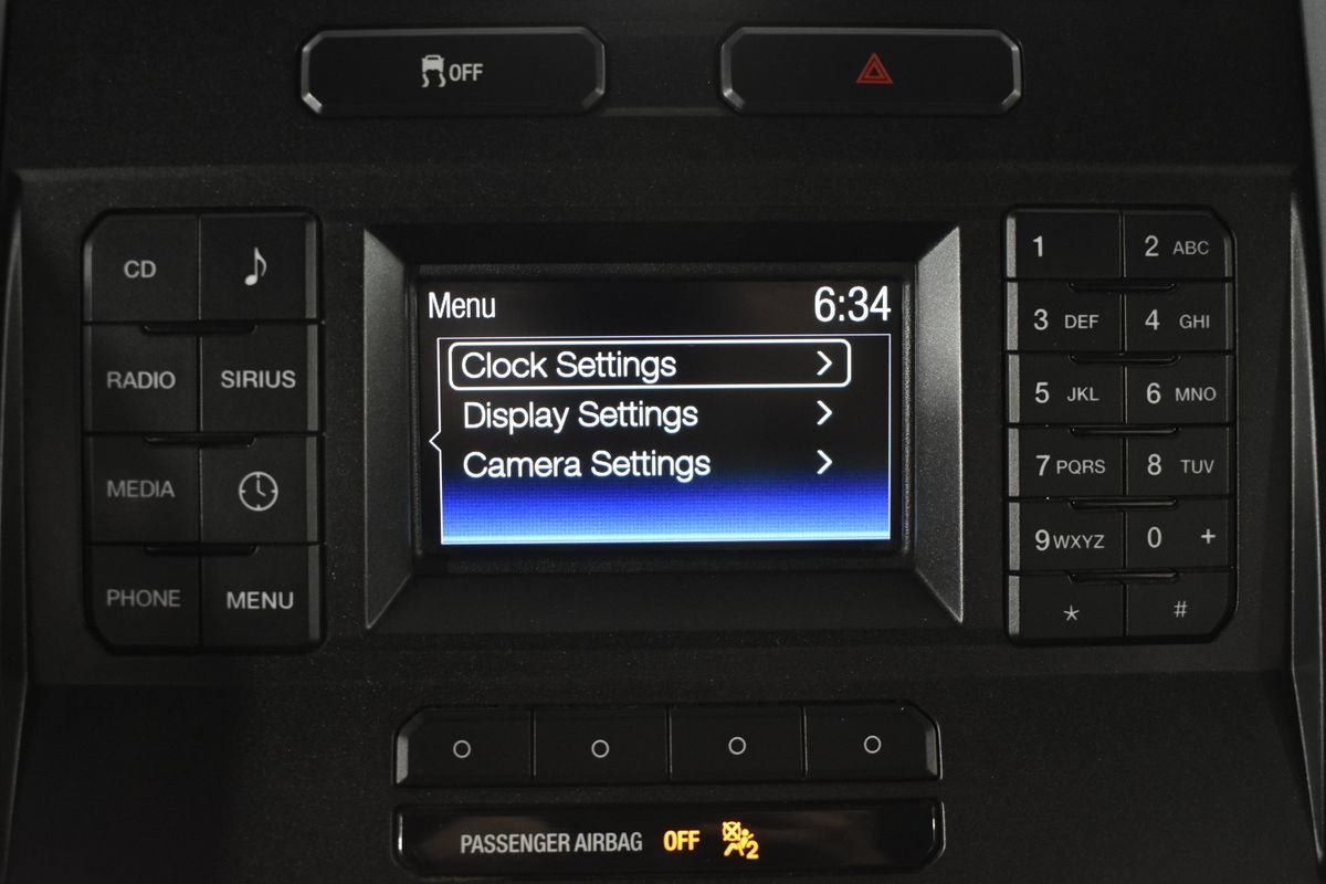 Used 2017 Ford F150 XLT AWD/4WD image 17