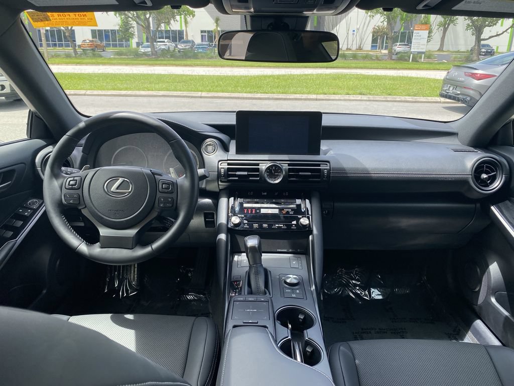 Used 2025 Lexus IS 350 F Sport w/ Accessory Package RWD image 4