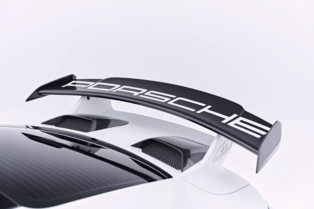 Used 2018 Porsche 911 GT3 RWD image 32