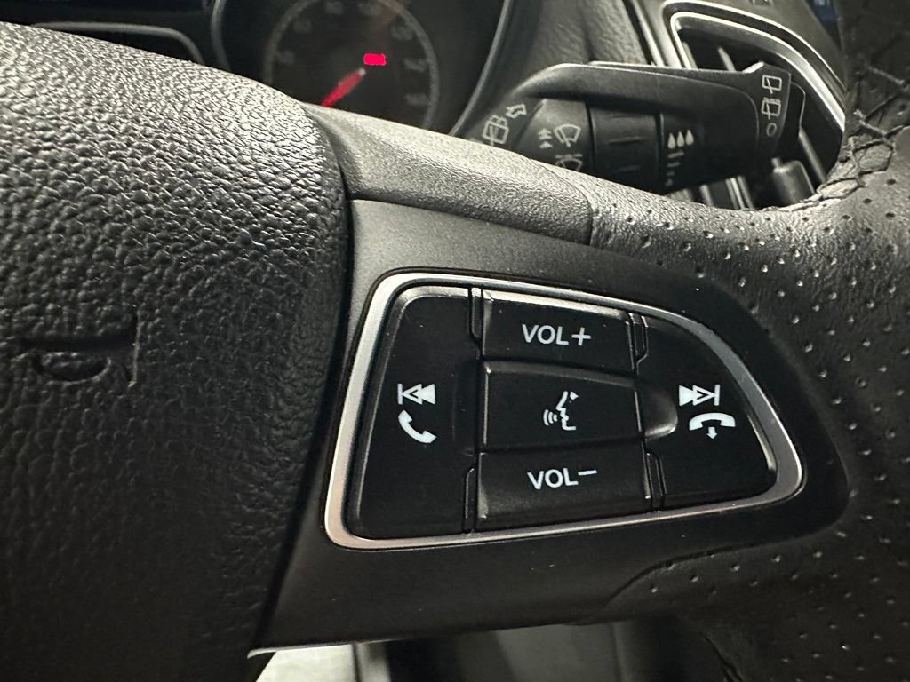 Used 2018 Ford Focus ST FWD image 20