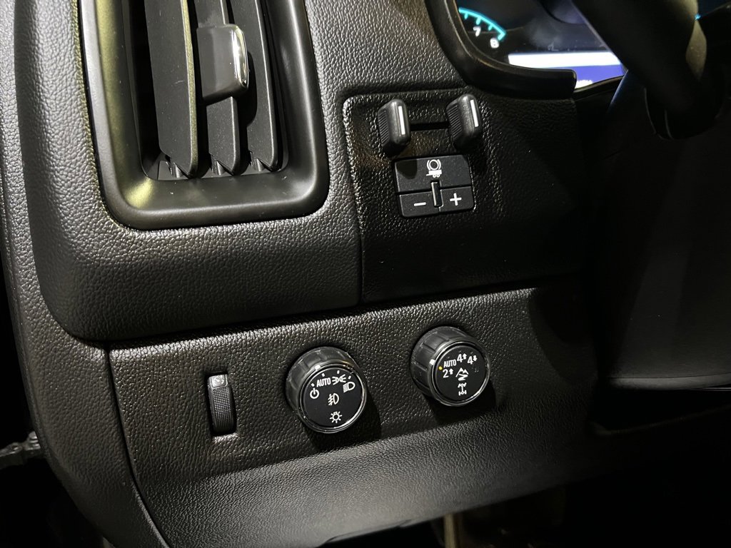 Used 2020 Chevrolet Colorado ZR2 w/ Colorado ZR2 Bison Edition image 19