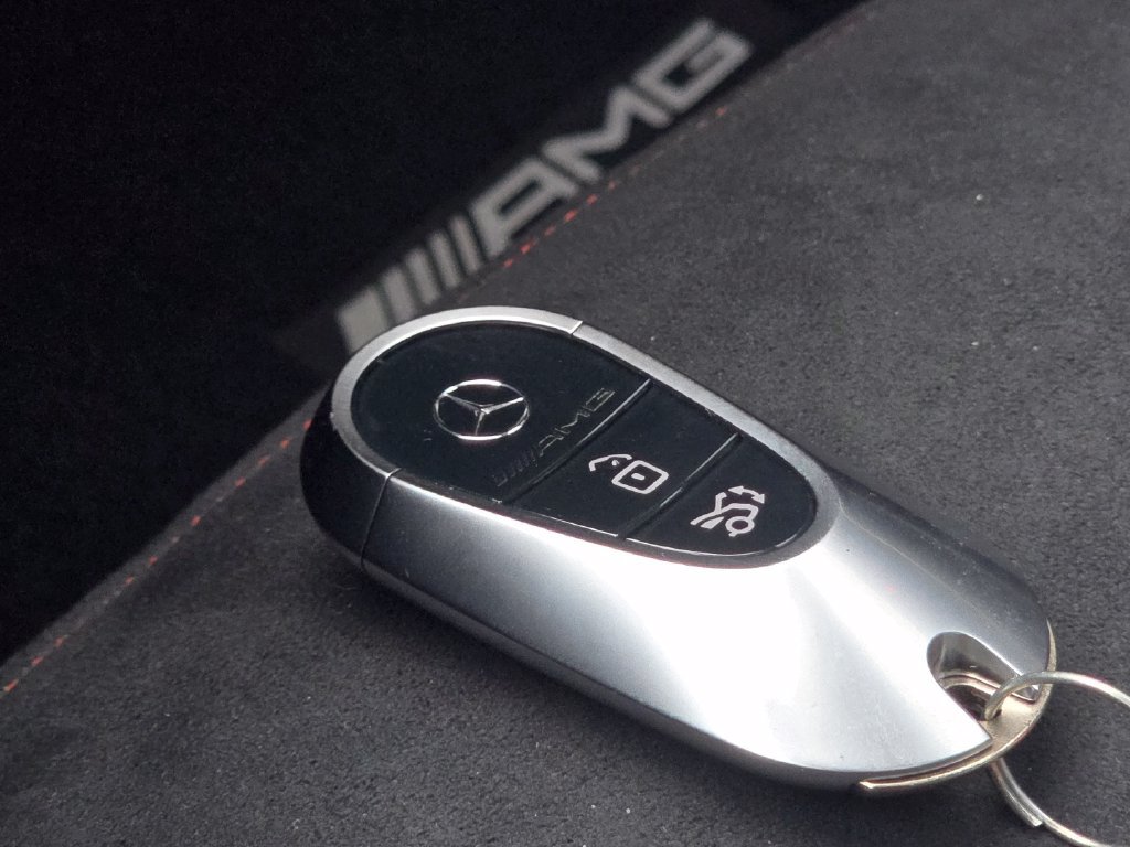 Certified 2026 Mercedes-Benz C 43 AMG 4MATIC Sedan image 38