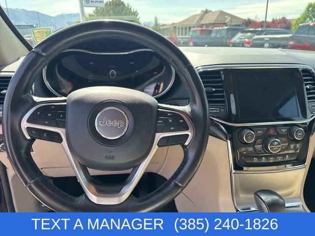 Used 2020 Jeep Grand Cherokee Laredo w/ 18" Wheel & 8.4" Radio Group image 15