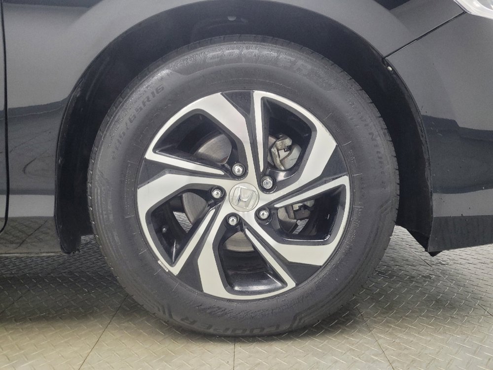 Used 2016 Honda Accord LX image 31