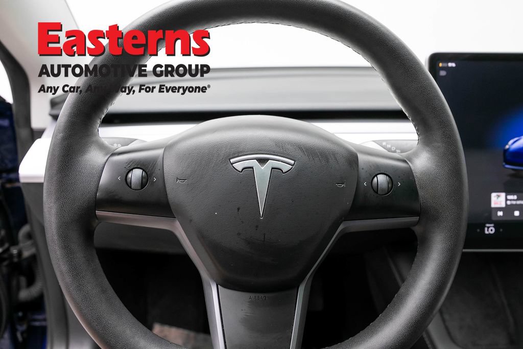 Used 2023 Tesla Model 3 Standard Range RWD image 10