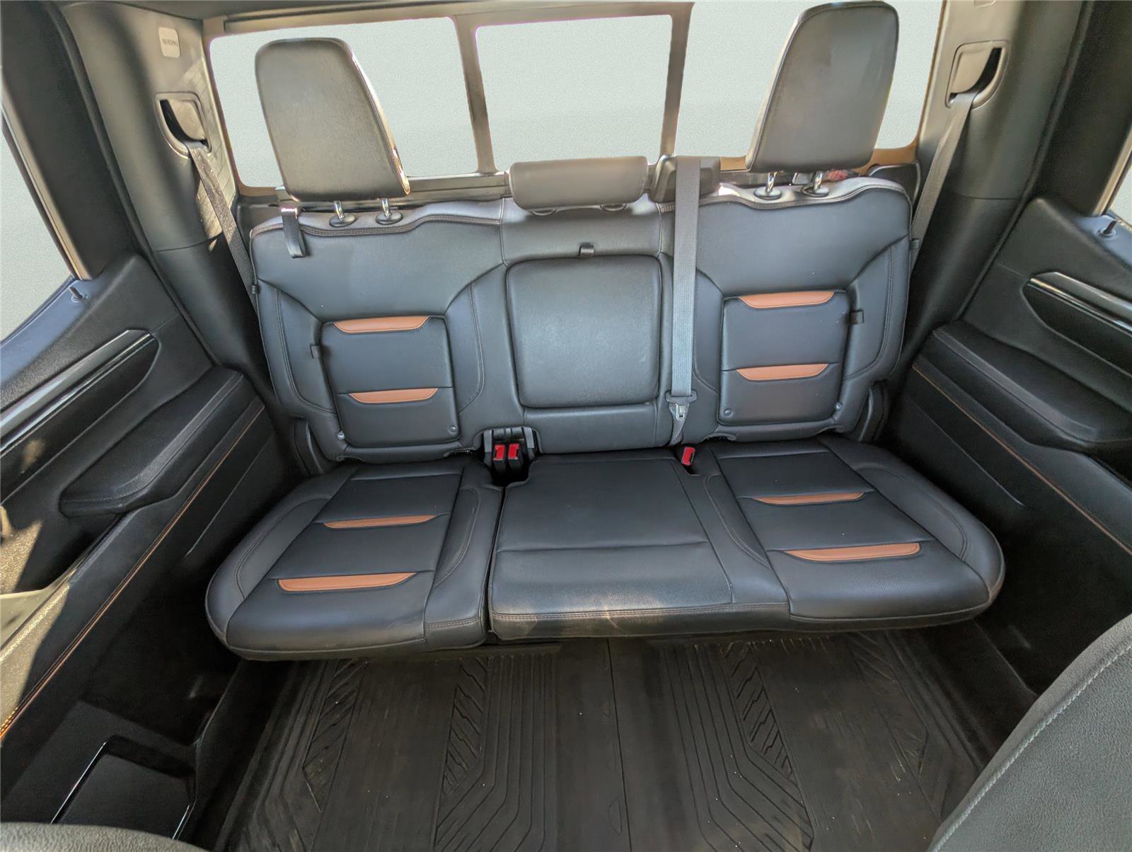 Used 2023 GMC Sierra 1500 AT4 w/ AT4 Premium Package AWD/4WD image 38