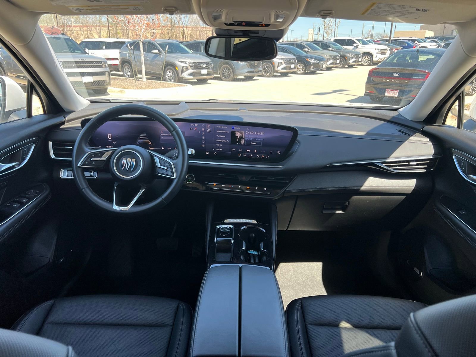 Used 2025 Buick Envision Preferred image 20
