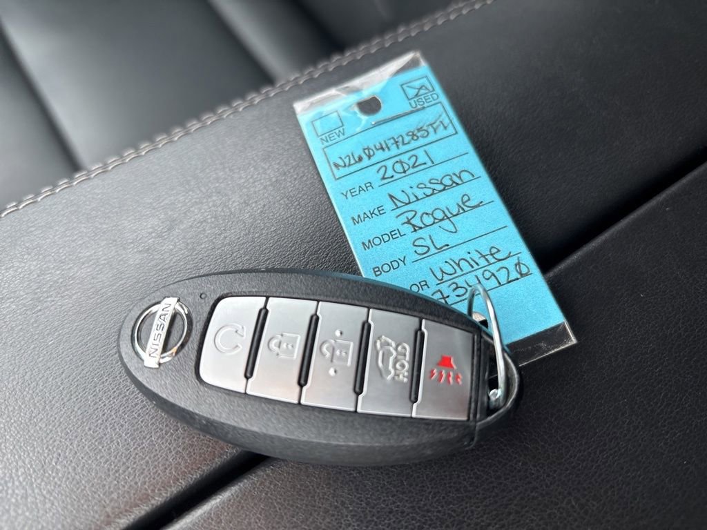 Used 2021 Nissan Rogue SL AWD/4WD image 38