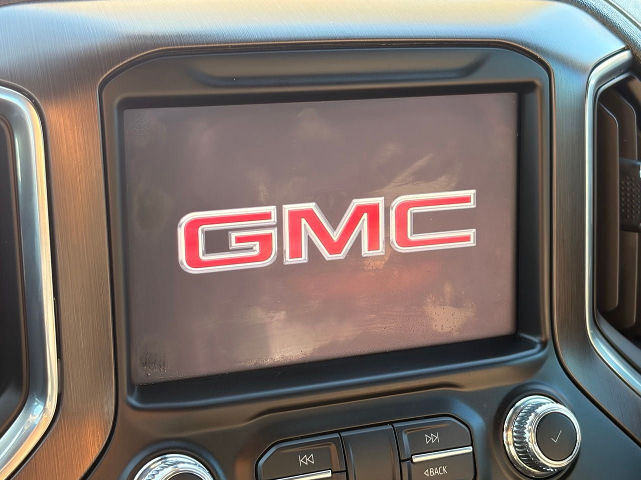 Used 2021 GMC Sierra 1500 AT4 w/ AT4 Value Package AWD/4WD image 21