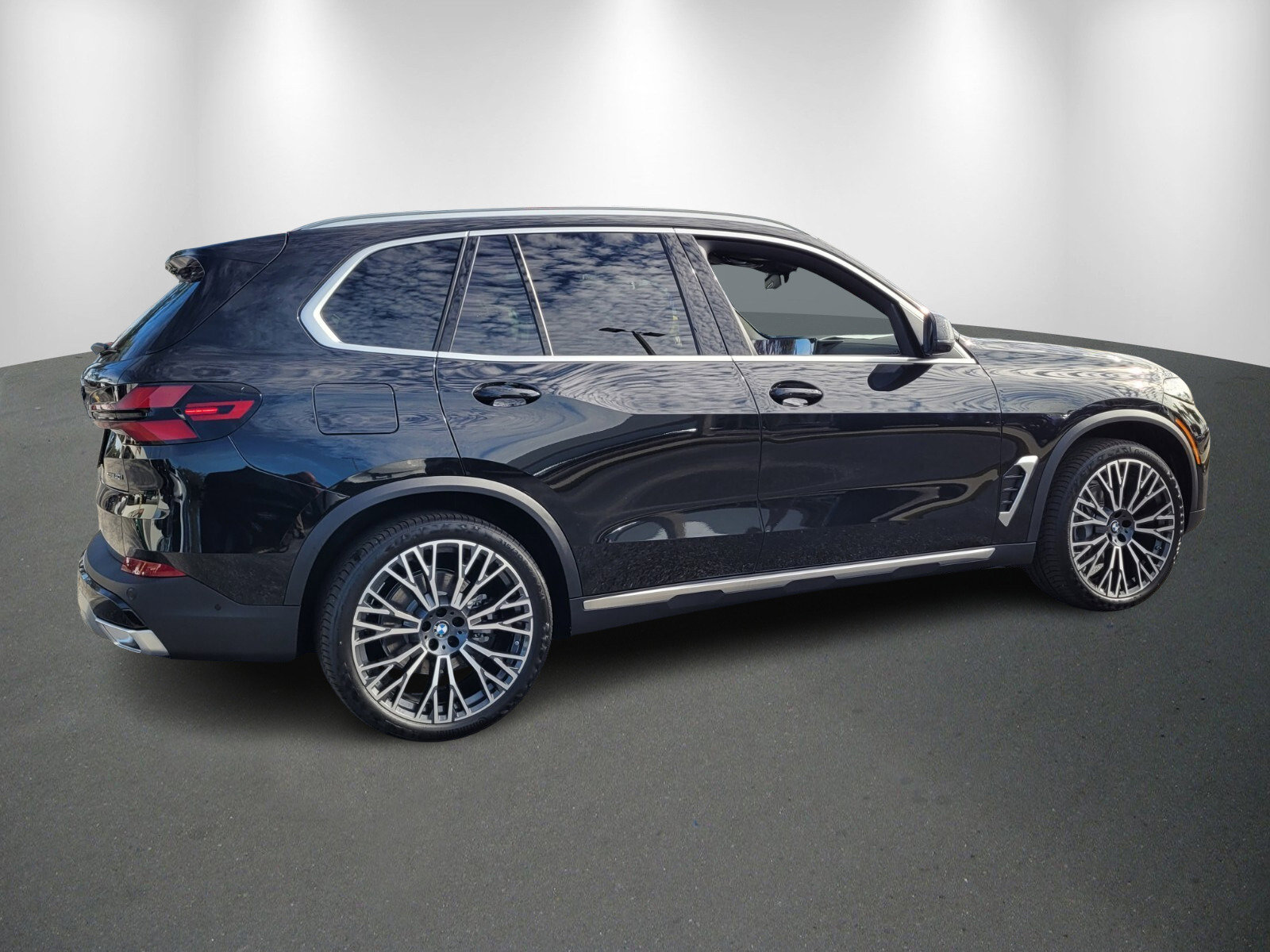 New 2026 BMW X5 xDrive40i w/ Premium Package AWD/4WD image 7