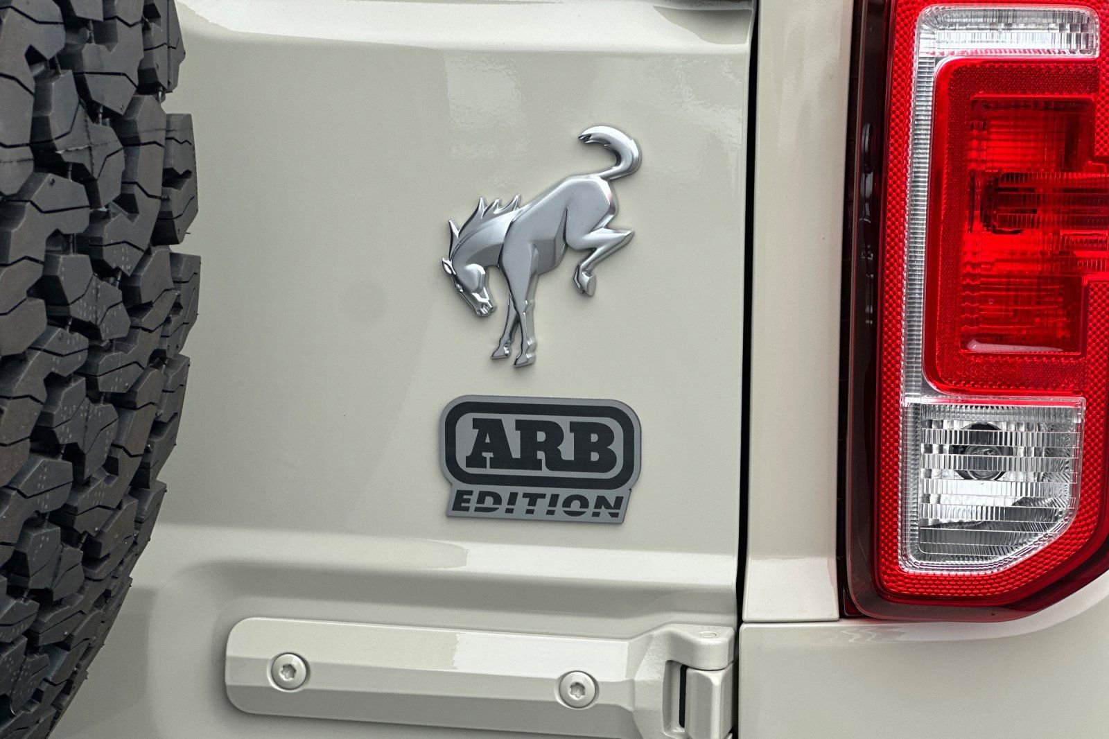 New 2026 Ford Bronco 2-Door image 27