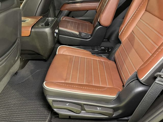 Used 2023 GMC Yukon Denali Ultimate AWD/4WD image 20