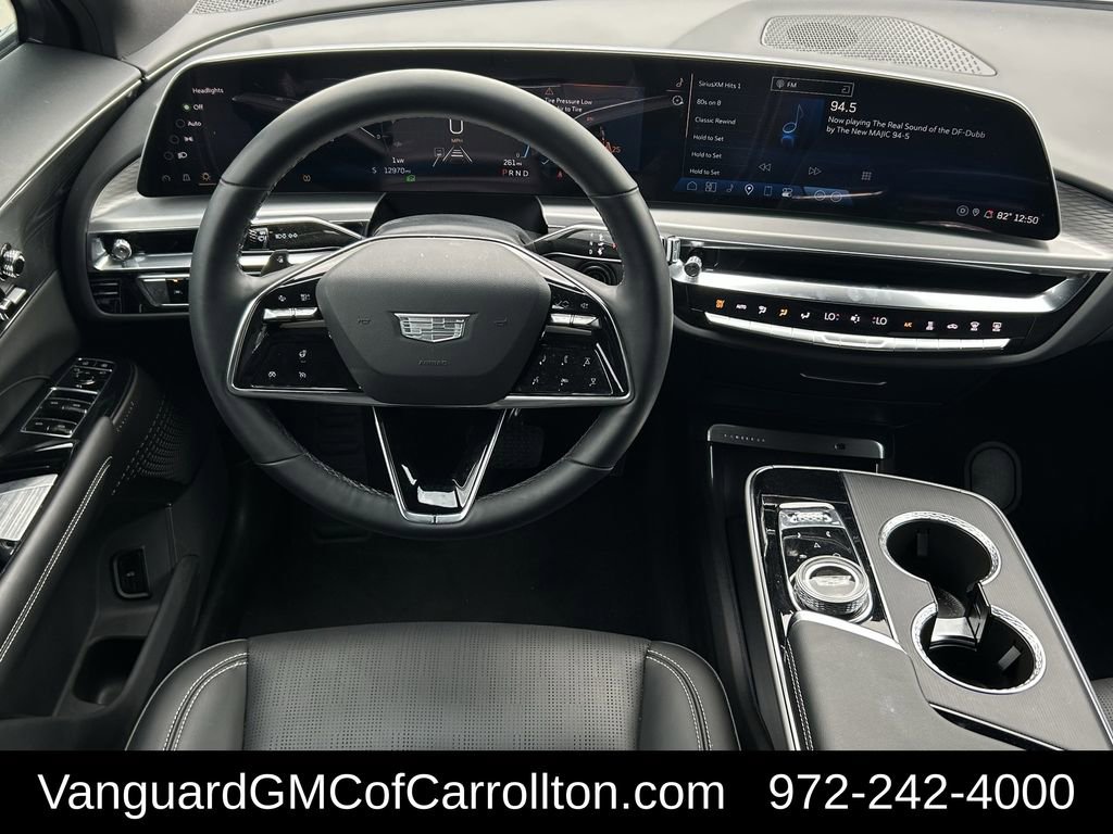 Used 2024 Cadillac Lyriq Luxury image 12