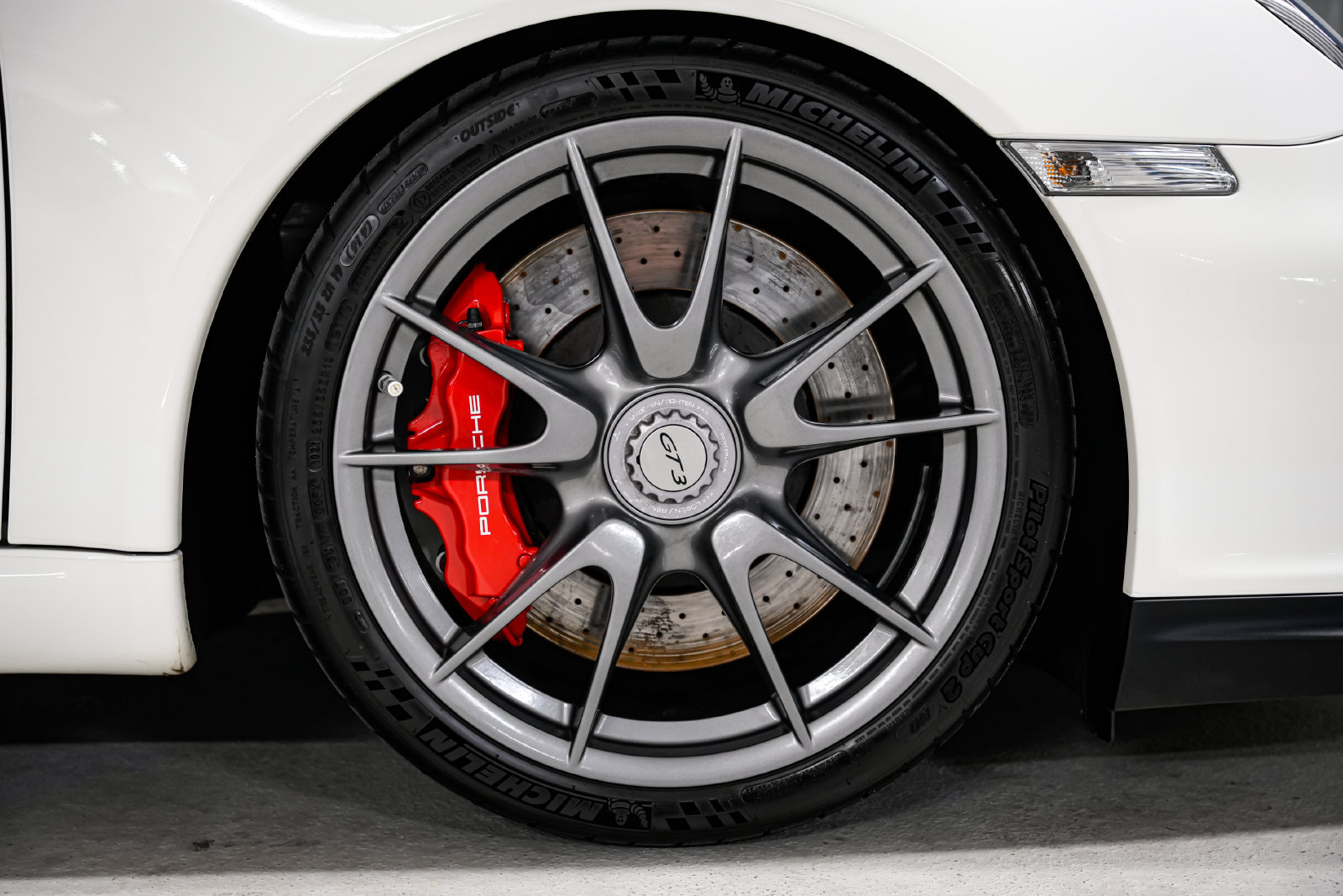 Used 2010 Porsche 911 GT3 RWD image 48