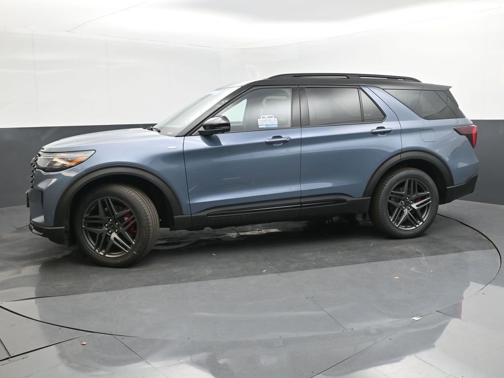New 2026 Ford Explorer ST-Line w/ ST-Line Street Pack image 2