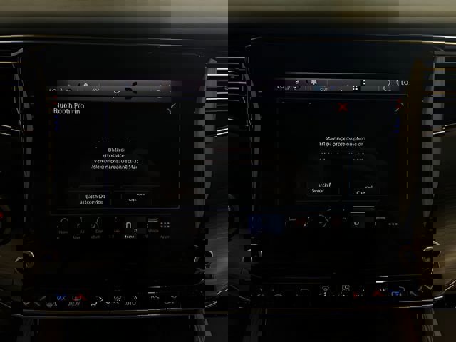 Used 2023 Jeep Wagoneer Series II w/ Flexible Seating Group image 30