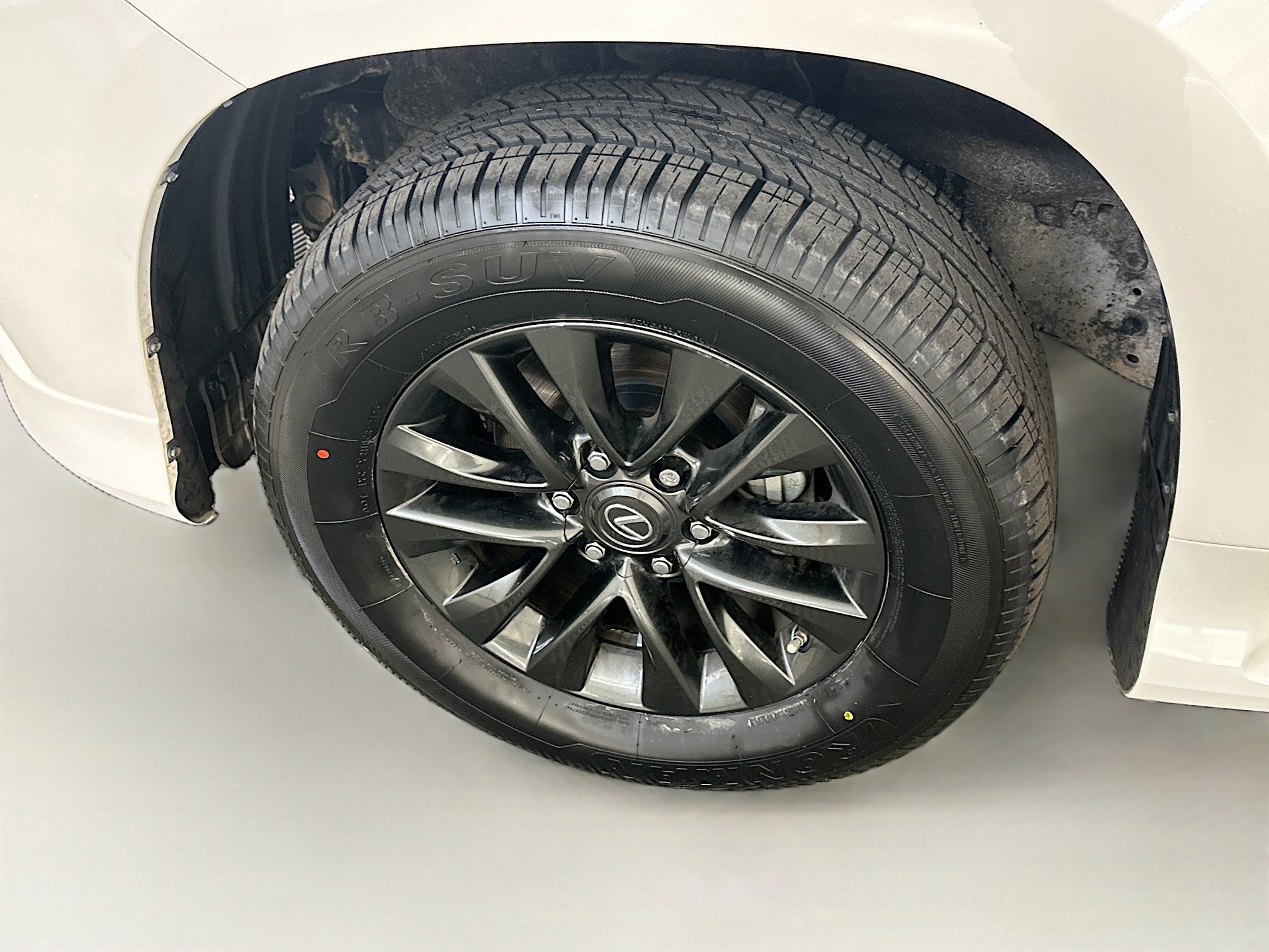 Used 2023 Lexus GX 460 Premium image 11