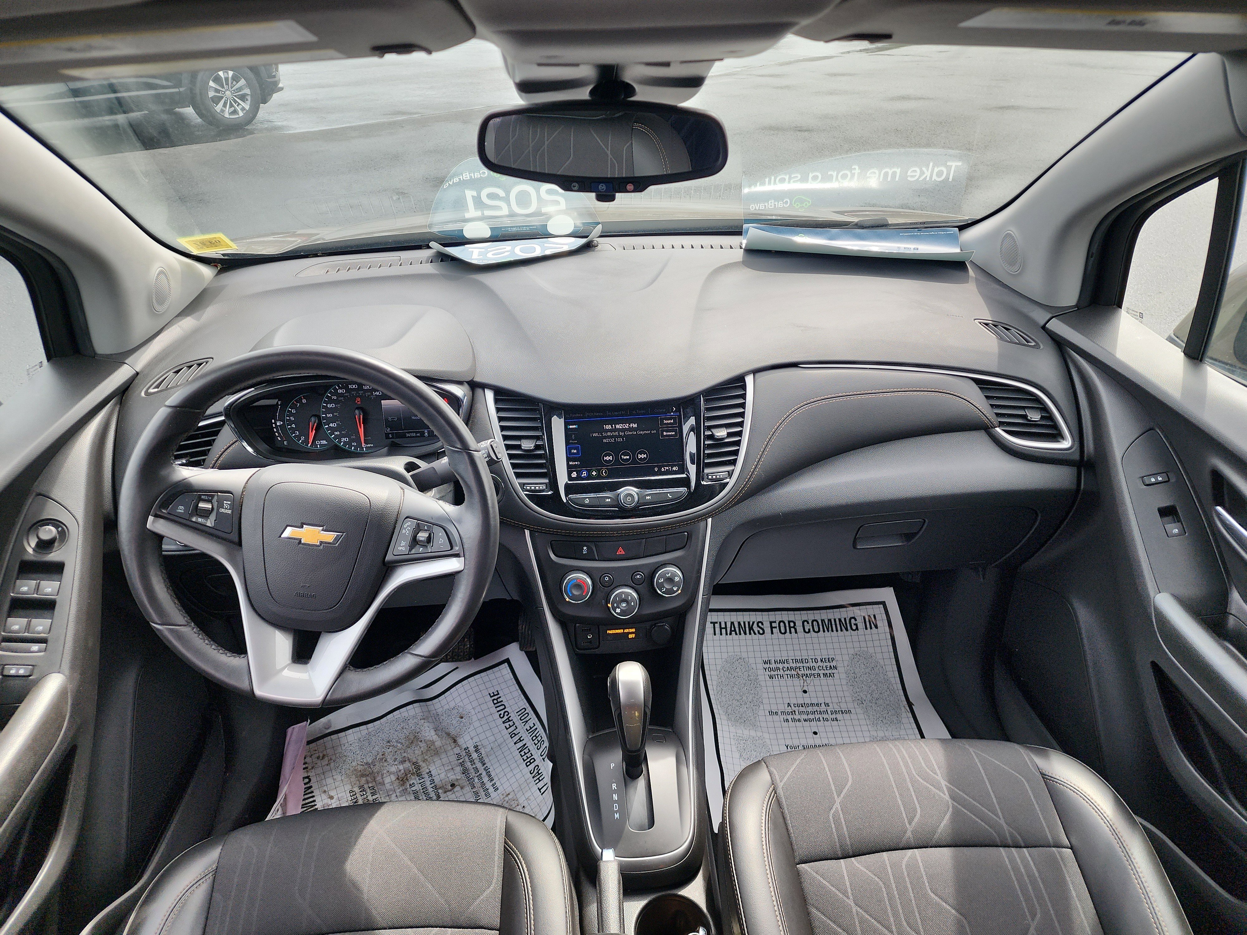 Used 2021 Chevrolet Trax LT w/ LT Convenience Package image 24