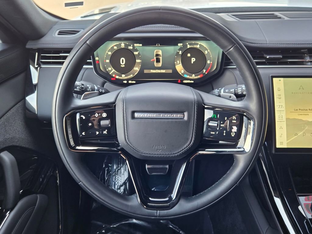 Used 2024 Land Rover Range Rover Sport Dynamic SE image 14