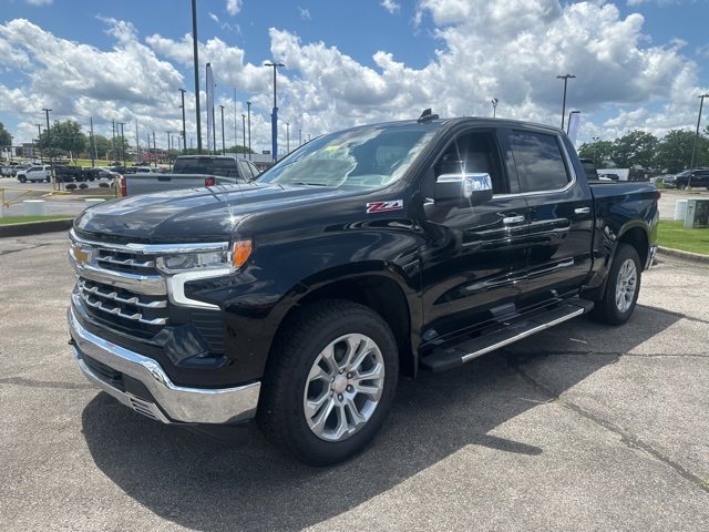 New 2025 Chevrolet Silverado 1500 LTZ w/ Technology Package image 7