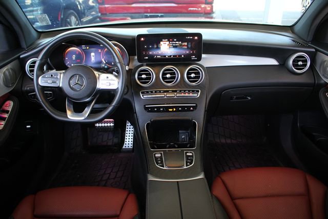 Used 2021 Mercedes-Benz GLC 300 4MATIC Coupe image 30