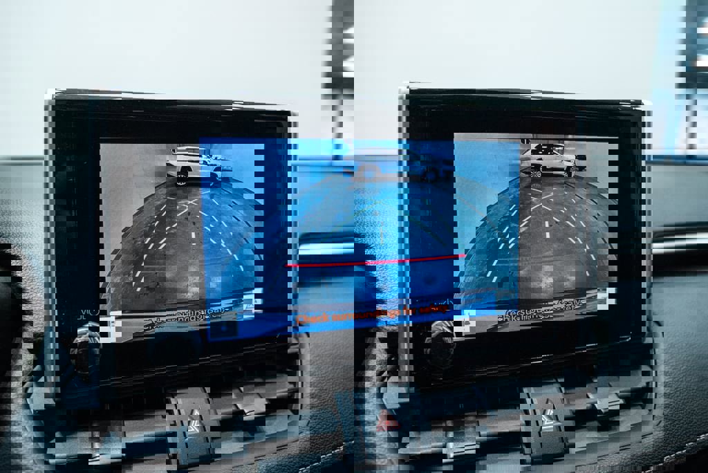 Used 2024 Toyota RAV4 LE image 23