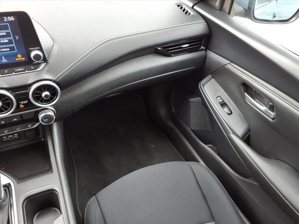 Used 2024 Nissan Sentra SV image 25