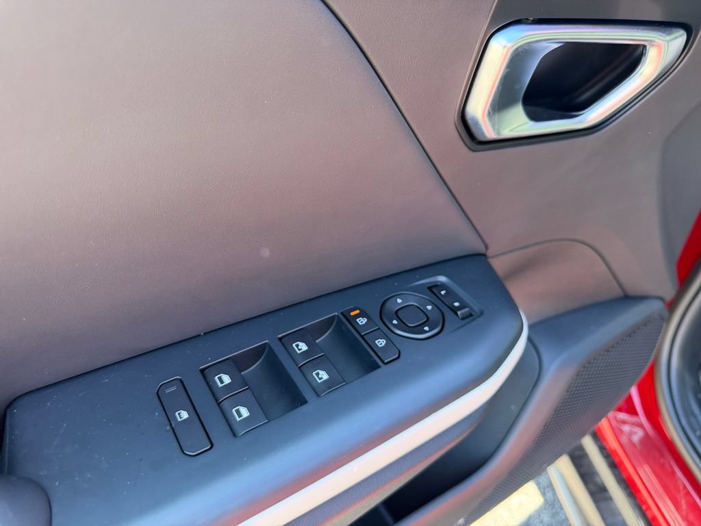 Certified 2025 Kia K4 EX w/ GT-Line Sunroof Package FWD image 11
