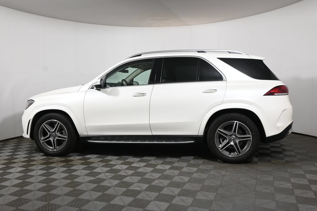 Used 2021 Mercedes-Benz GLE 450 4MATIC image 2
