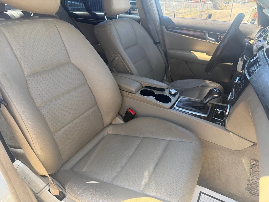 Used 2013 Mercedes-Benz C 250 C250 w/ Multimedia Pkg image 25