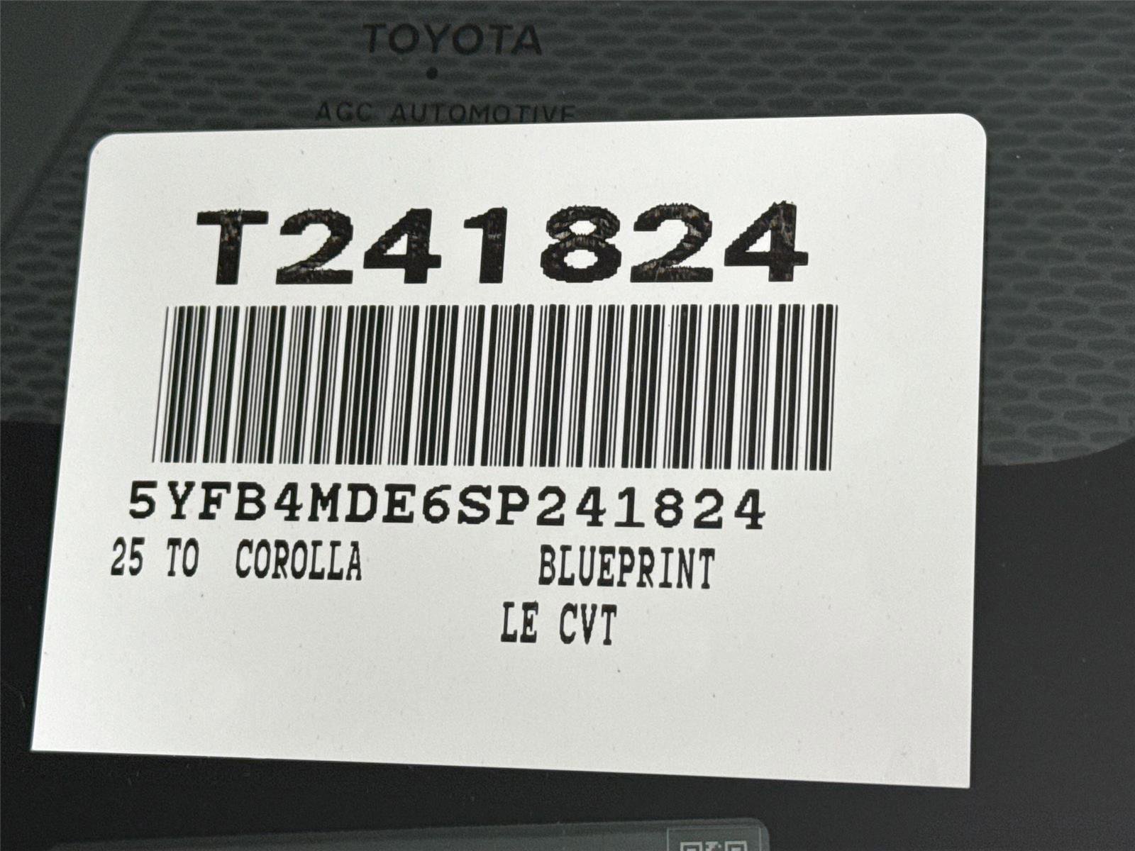 Used 2025 Toyota Corolla LE image 44
