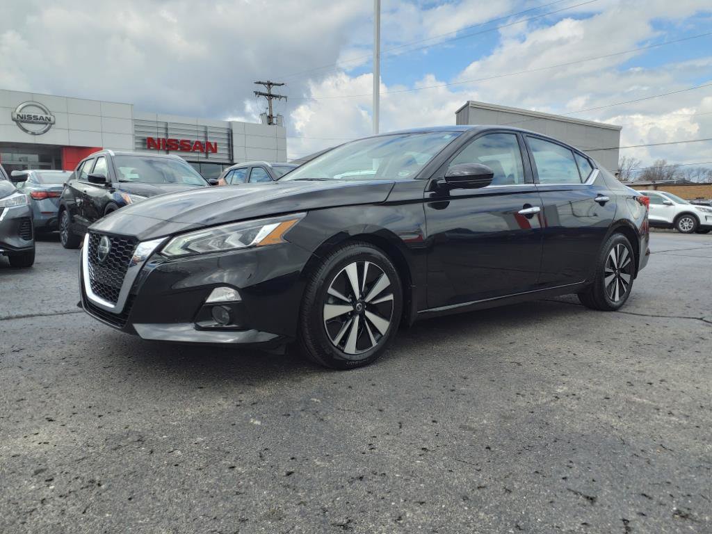 Used 2020 Nissan Altima 2.5 SV FWD image 3