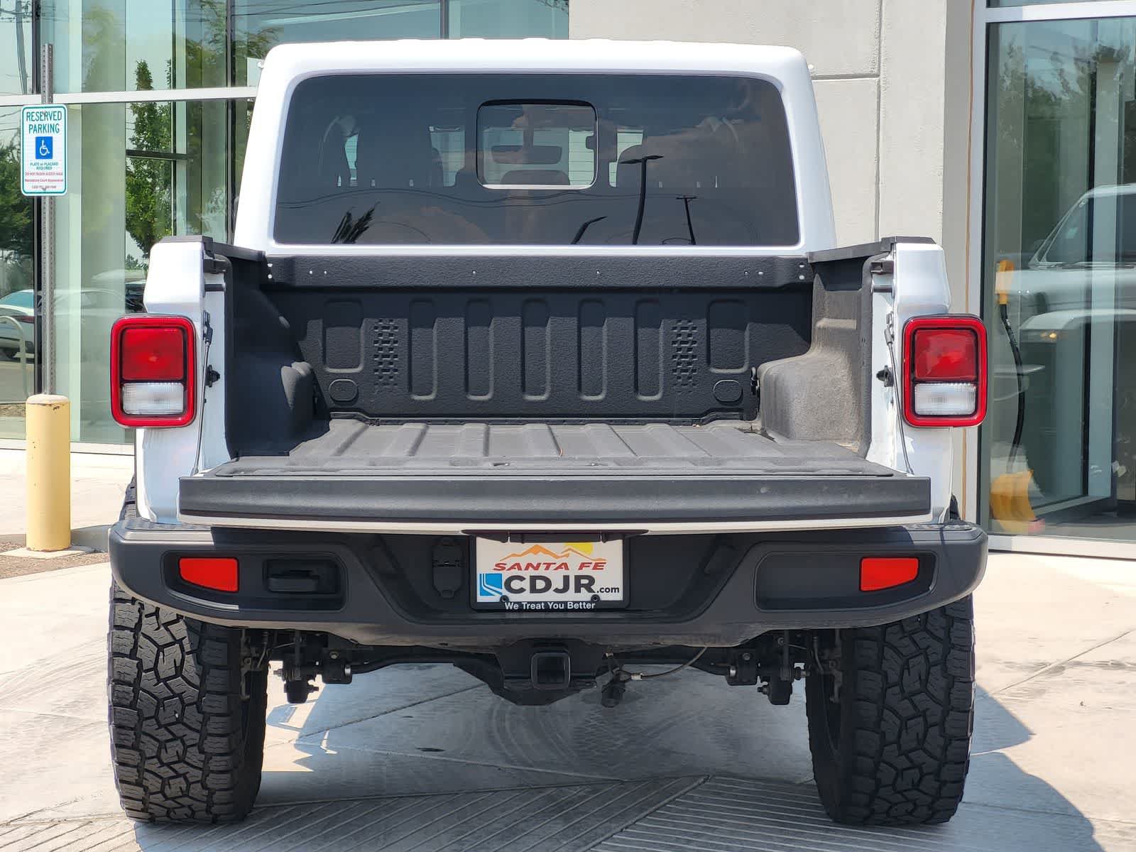Used 2023 Jeep Gladiator Overland w/ Popular Equipment Package AWD/4WD image 28