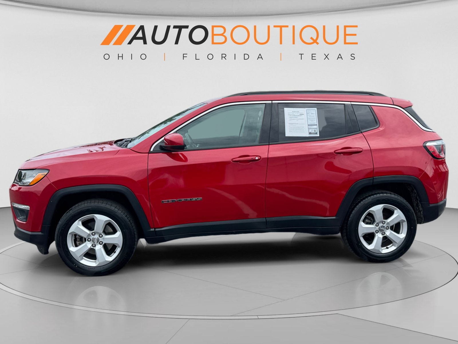 Used 2018 Jeep Compass Latitude w/ Cold Weather Group AWD/4WD image 2