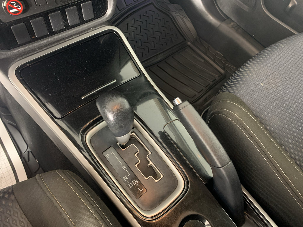 Used 2018 Mitsubishi Outlander ES image 25