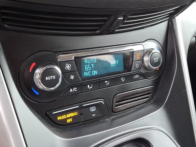 Used 2016 Ford Escape SE w/ SE Leather Comfort Package FWD image 17