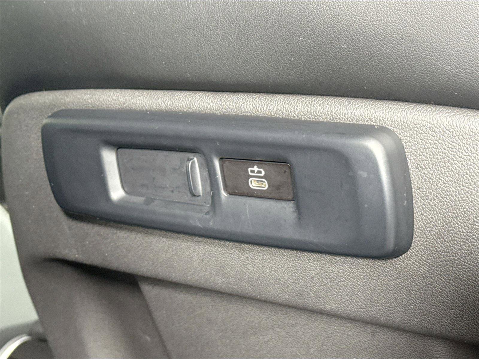 Used 2023 BMW X5 sDrive40i w/ Premium Package image 49