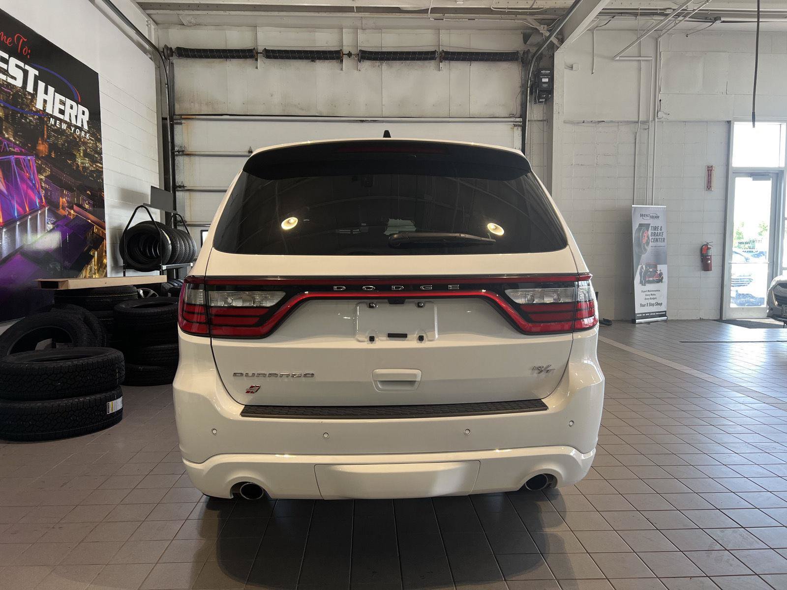 Used 2025 Dodge Durango R/T AWD/4WD image 6