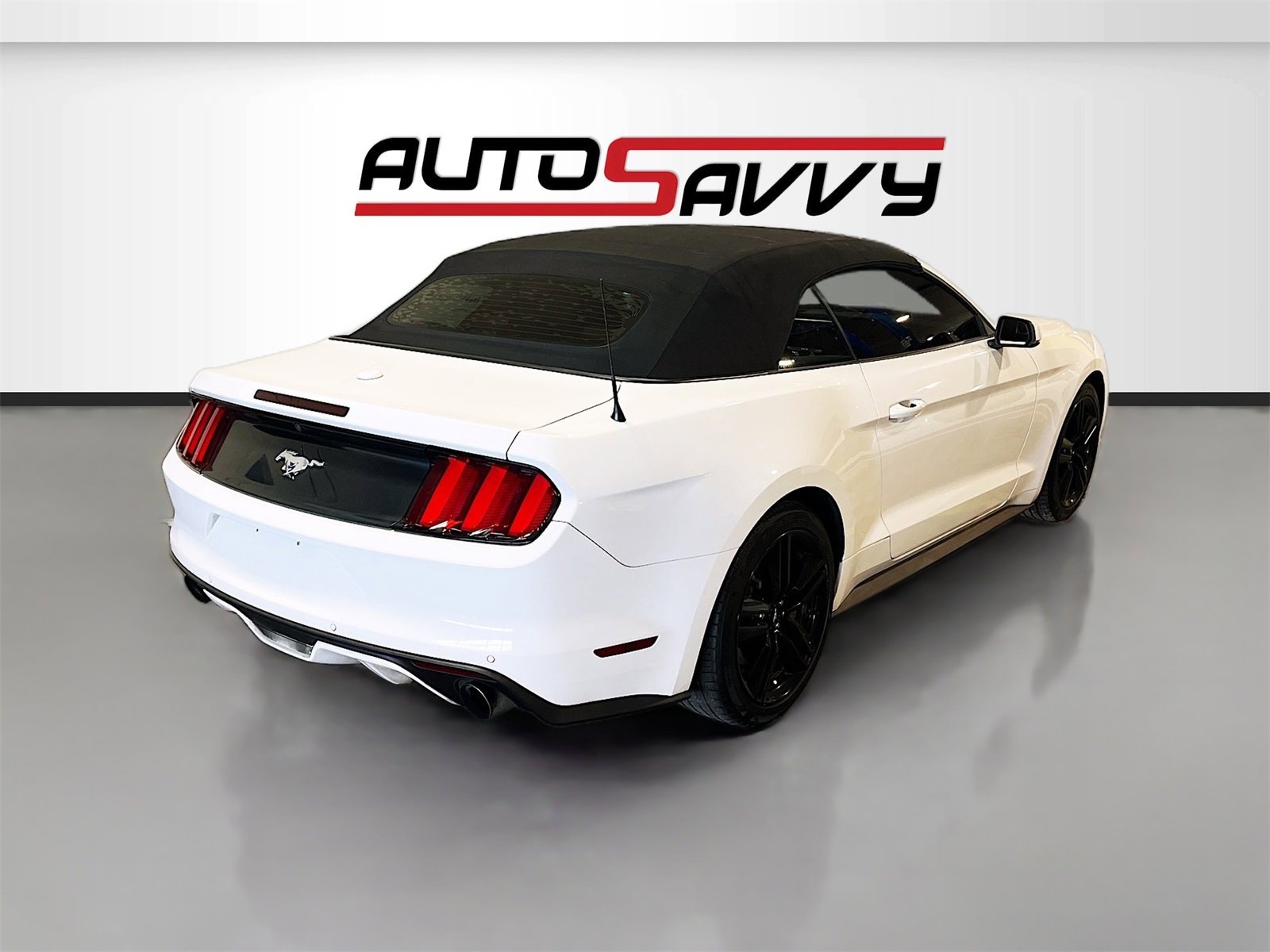 Used 2015 Ford Mustang Premium w/ Ecoboost Performance Package image 7