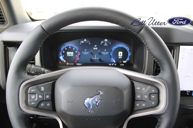 New 2026 Ford Bronco Badlands image 17