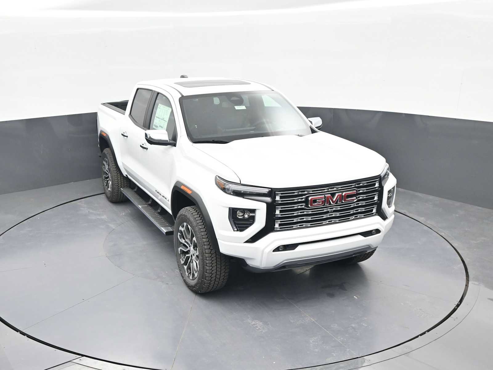 New 2026 GMC Canyon Denali AWD/4WD image 28